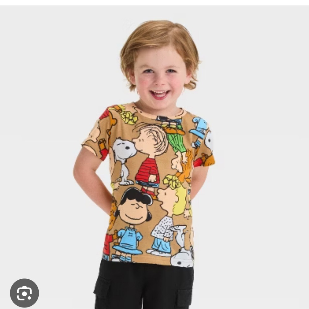 Peanuts short sleeve shirt